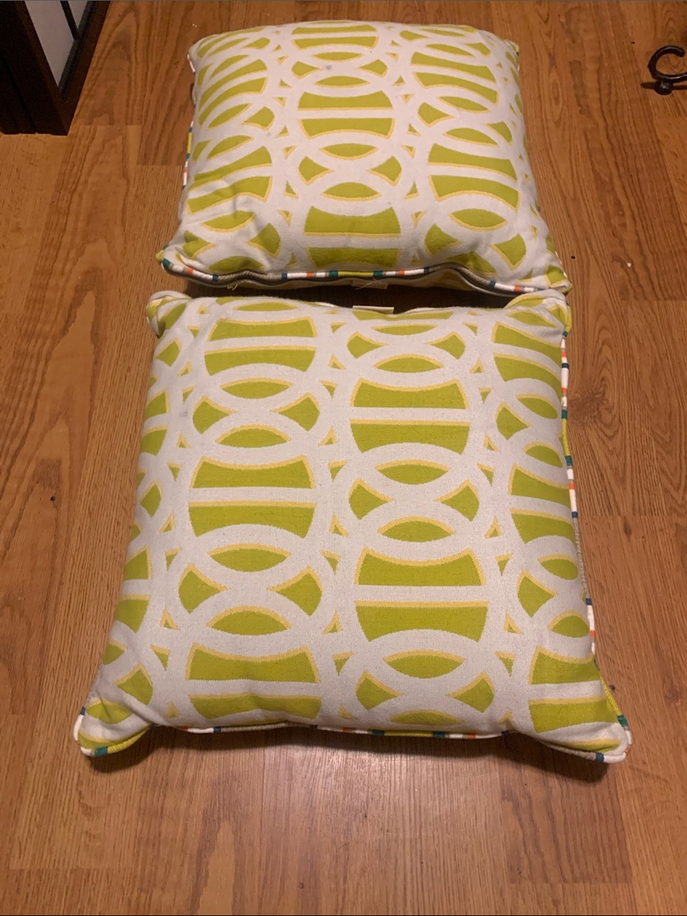 Sunbrella Green Geometric Decorative Indoor Outdoor Accent Pillow case Set 2
